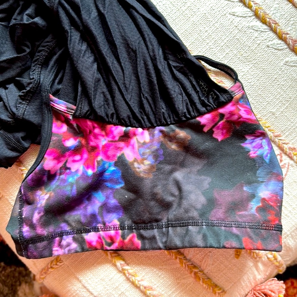 Lululemon no limit tank and built in bra